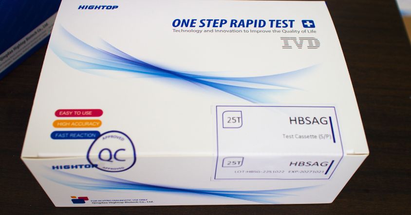 Hepatitis B or C ELISA kits